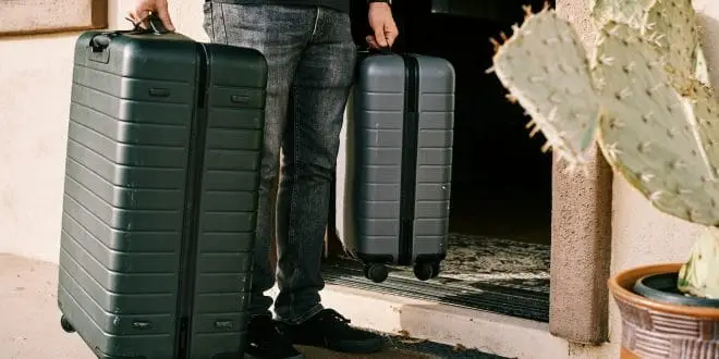 22 Packing Travel Hacks