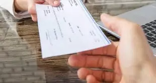 Best Ways to Cash a Personal Check