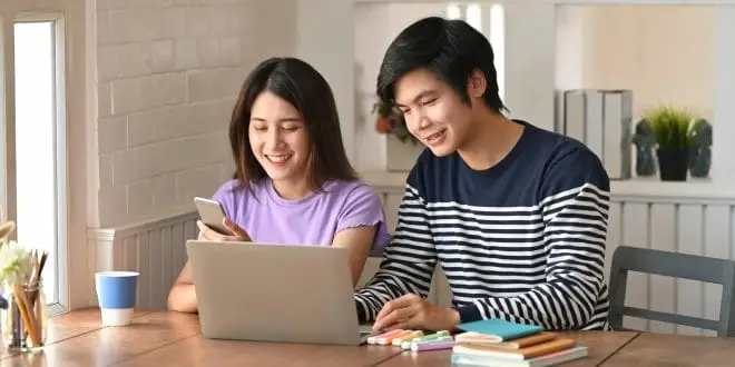 Free College Scholarship Search Websites