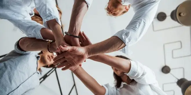 Leadership Mistakes That Hurt Your Team