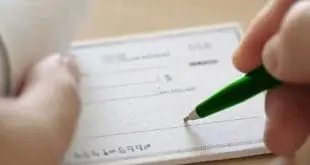 Pros and Cons of Student Checking Accounts